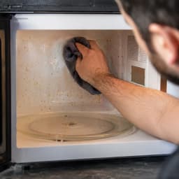 Cleaning the Microwave